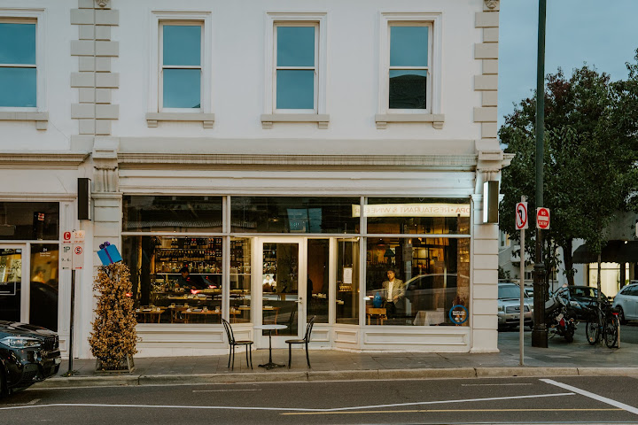 Yan Melbourne by null