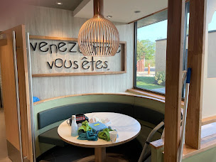 Photo n°29 de McDonald's à Lamotte-Beuvron (Sandwicherie)