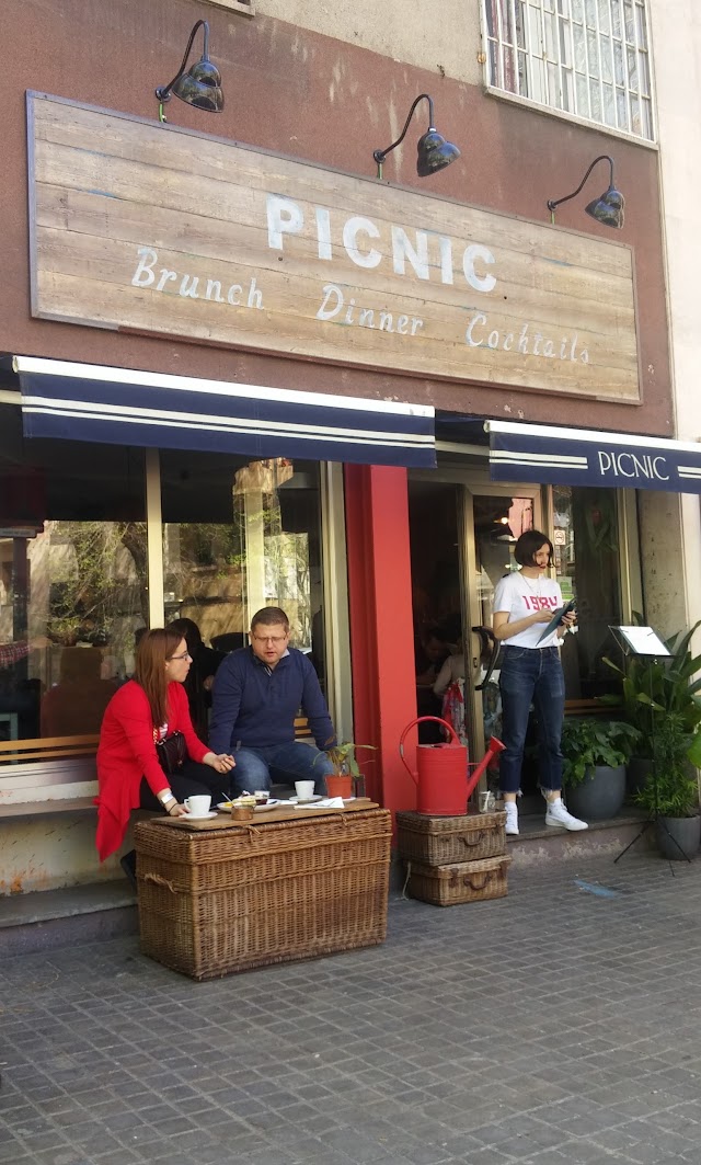 Picnic Restaurant