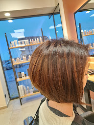 Photo n°2 de La coiffure du quai à Le Tréport (Salon de coiffure)
