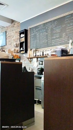 Godziny otwarcia WakeCup Cafe