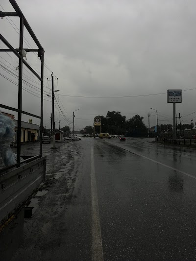 Photos of AUTO-POST