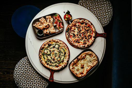 LOCKES Cocktail & Pizza Bar Battersea Rise - Thumbnail
