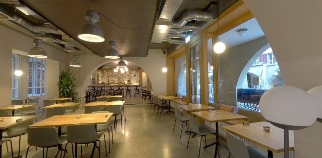 Capitol Restaurant & Bar - Restaurant