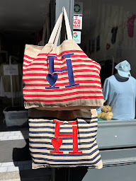 Photo n°18 de Honfleur mon coeur à Honfleur (Magasin de souvenirs)