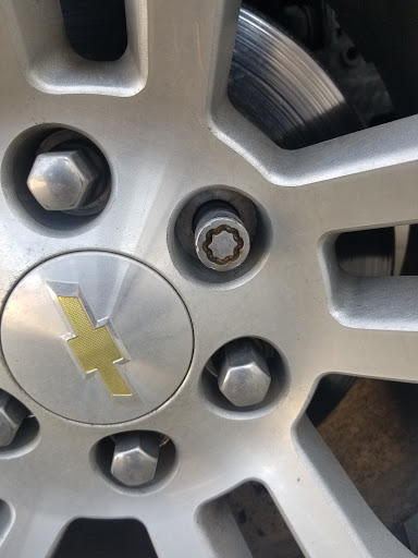 Mullins Towing and Tire Sales - Thumbnail