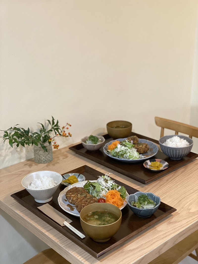 ごはんとおやつ iro