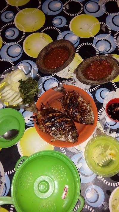 Photos of warung pak untung ikan bakar
