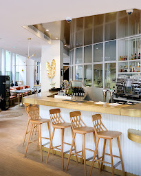 Photo n°35 de LE CAPUCIN à Marseille (Café)