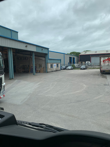 Hulleys Group - Visual