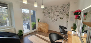 Photo n°5 de Salon de Coiffure *Chez Sandra* à Dinsheim-sur-Bruche (Salon de coiffure)