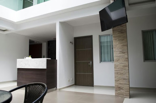 HOTEL PLAZA REAL