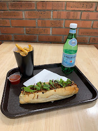 Photo n°38 de La Fabrique du Hot Dog - Clermont-Fd à Clermont-Ferrand (Restaurant de hot-dogs)