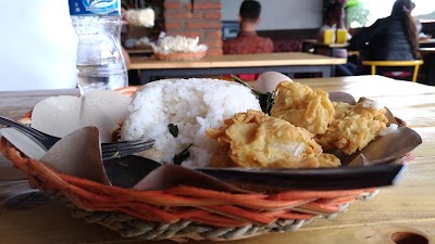 Photos of J&J Fried Chicken