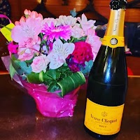 吟 (うた)酒処 スナック