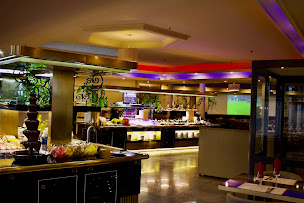 Photo n°6 de Nouveau Siècle Albi à Le Sequestre (Restaurant thaï)