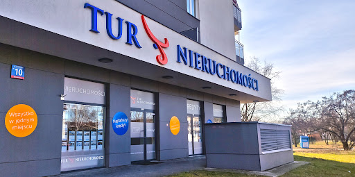 TUR NIERUCHOMOŚCI