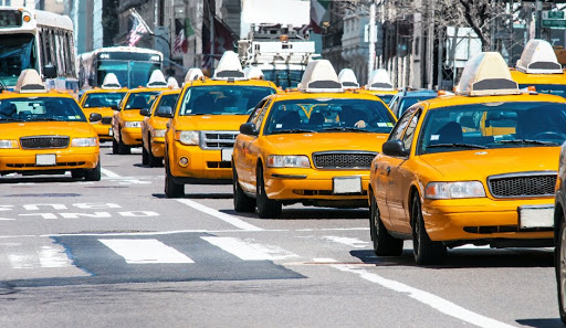 Yellow London Taxi - Thumbnail