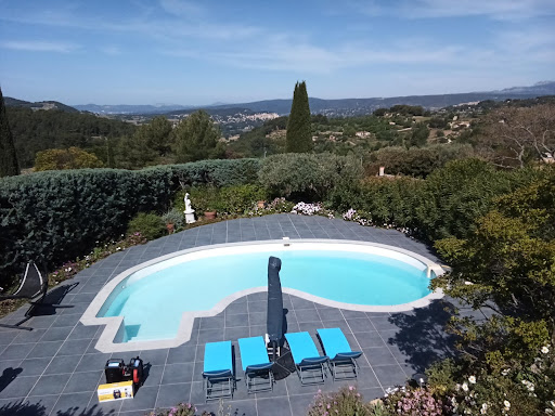Photo de Goutte d'O Expertise -Expert recherche de fuites piscines à Plan-de-Cuques (13380)