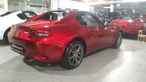 Mazda schnickers - Thumbnail