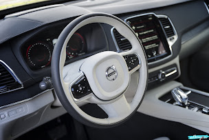 Photo n°17 de Volvo Dunkerque - Europ'Auto Dunkerque à Dunkerque (Vendeur de voitures d'occasion)