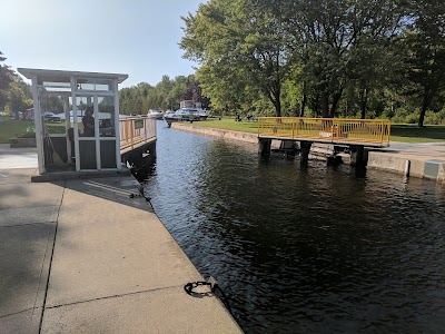 Photos of Trent Severn Waterway-Lock 35