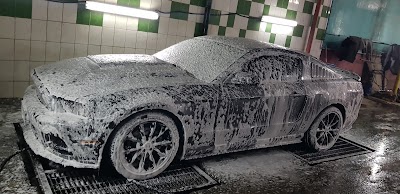 Photos of Tareeq Al Salamah Car Wash And Oil Change