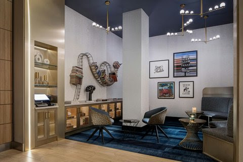 Renaissance Dallas Hotel by null