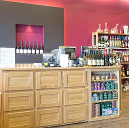 Photo n°12 de L'Ambassade du vin Puilboreau - La Rochelle à Puilboreau (Cave à vins)