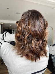 Photo n°8 de Nuance Coiffure à Bruguières (Salon de coiffure)