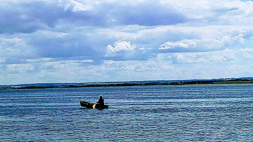 Red Deer Lake - Thumbnail