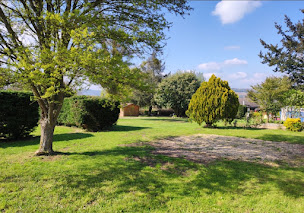 Photo n°18 de Camping Les Usages à Saâcy-sur-Marne (Hôtel)