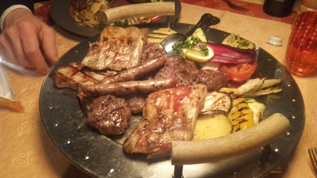 Steakhouse L’Fanà Food & Wine