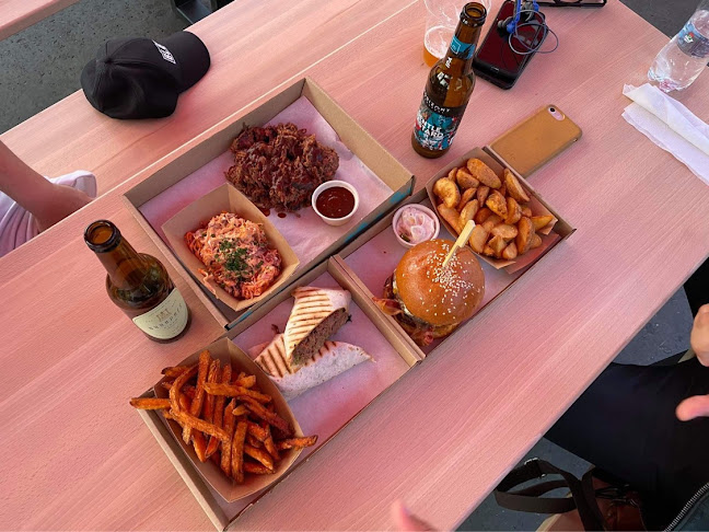 Comentarii opinii despre Burger Blokk