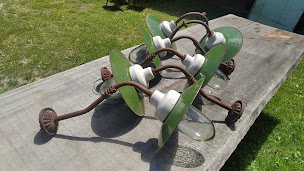 Photo n°18 de Brockenstock à Saint-Yvi (Magasin d'antiquités)