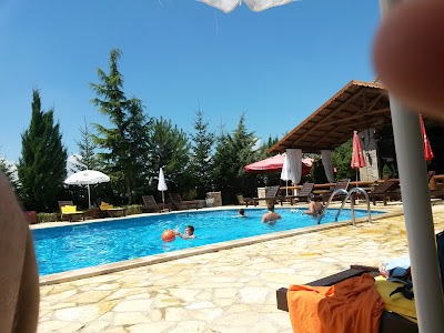 Photos of Rogi Pishina