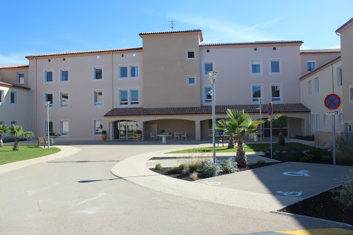 Photo de Résidence Château notre dame - emeis à Montpezat (30730)