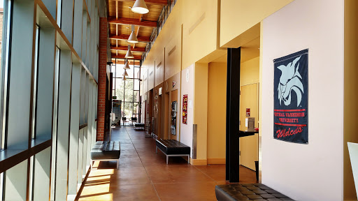 Central Washington University Wenatchee - Thumbnail