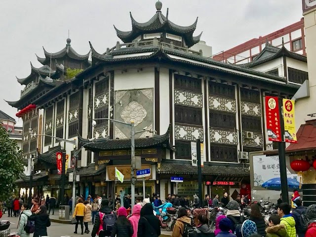 Shanghai Old Town God's Temple Snack Wangguo