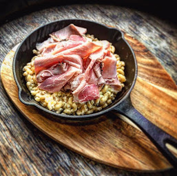 Photo n°30 de Gueuleton à Agen (Bar à vin)