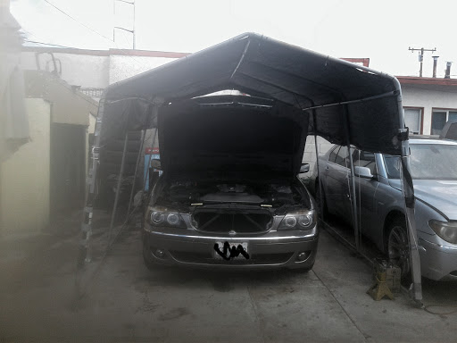 N D Auto Center