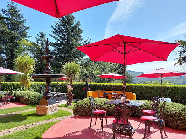 The Strawberry Field by null