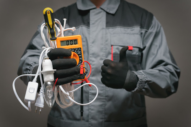 Opinie o Elrob. PW. Instalacje elektryczne, alarmy. Czyż A. w Łomża - Elektryk