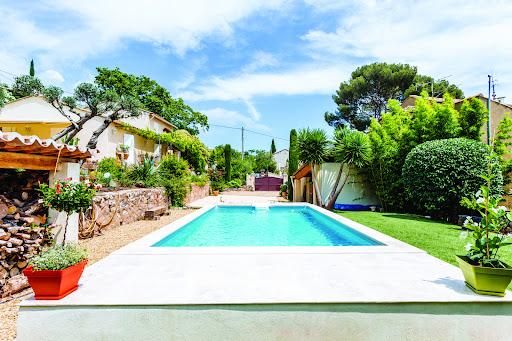 Photo de Piscines Desjoyaux à Loubeyrat (63410)