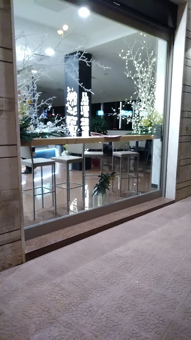 Meeting Bar