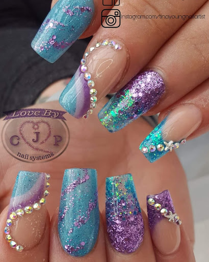 Tina Young Nail Artist - Thumbnail