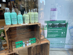 Photo n°9 de Harmonie Coiffure à Pontoise (Salon de coiffure)