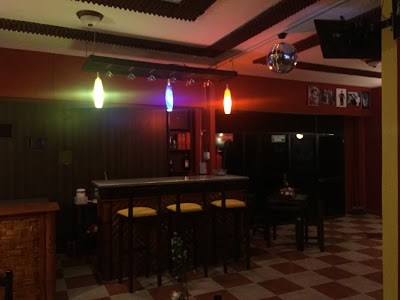Photos of Zona Ochentera