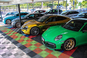 Photo n°3 de MULTI MARQUES AUTOS CHECKOURI à Saint-André (Concessionnaire automobile)