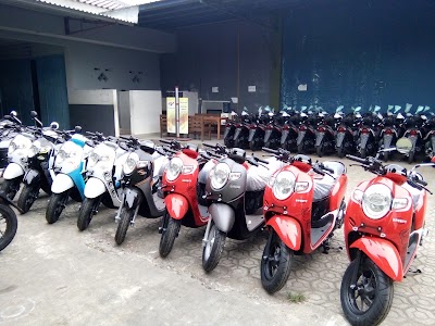 Photos of SANJAYA RANDUDONGKAL "PUSAT MOTOR HONDA"